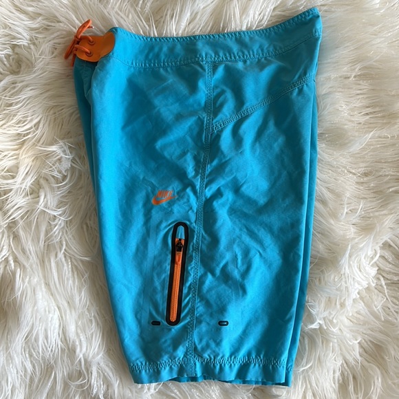 Nike board shorts - Picture 4 of 6